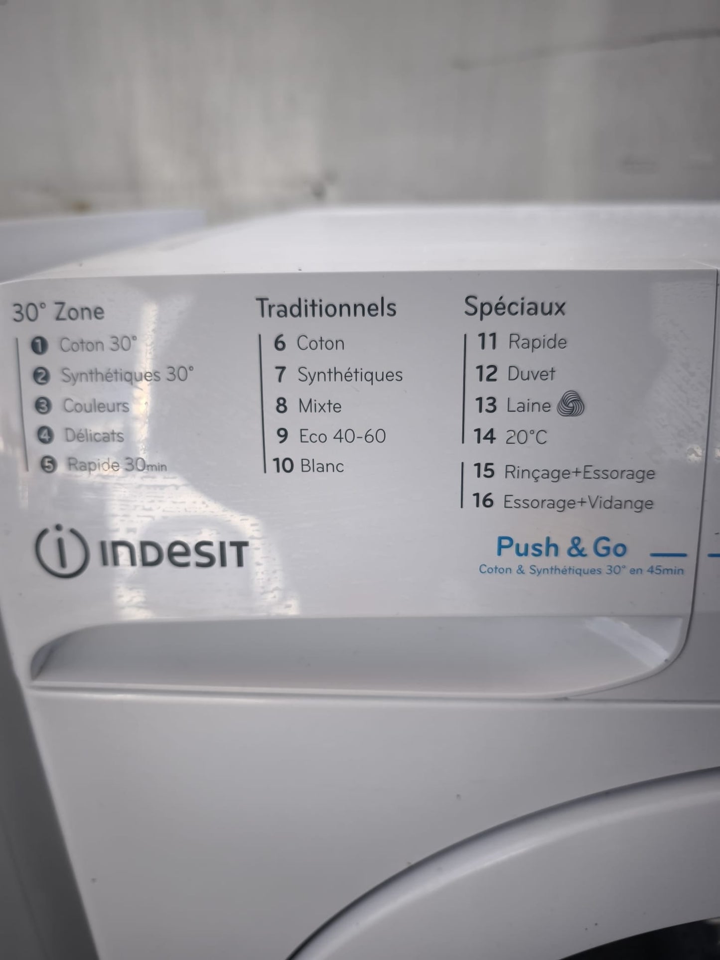Lave-linge Indesit BIWA 71452 W FR N