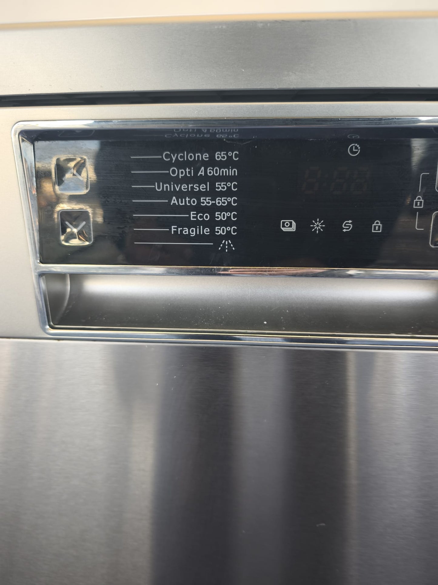 Lave-vaisselle Brandt DSF15624X