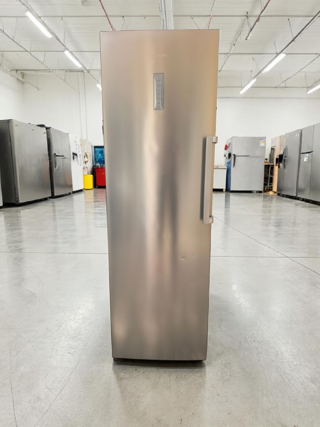 Réfrigérateur une porte froid ventilé 370 litres - Photo 1